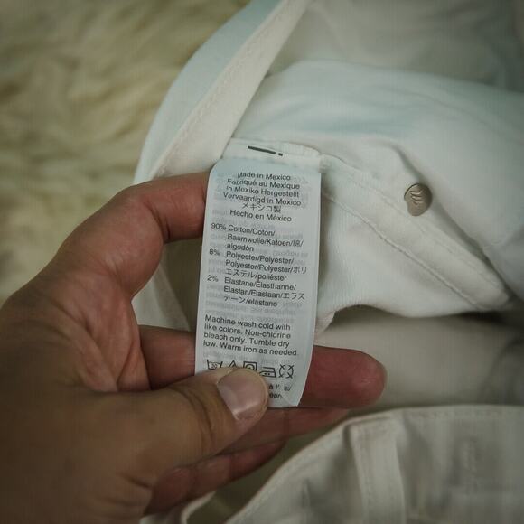 Madewell Size 26 White 10 Inch High Rise Skinny Button Fly Waist Raw Hem Jeans - Picture 7 of 8